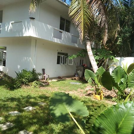 Ayu Hostel Ambalangoda  Exterior foto